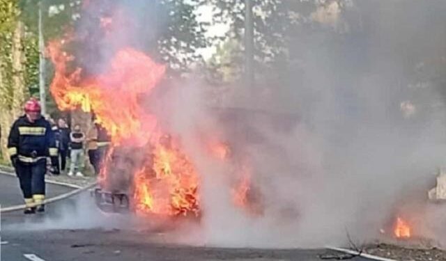 „ახალგაზრდა მანქანაში დაიწვა… არის მძიმედ დაშავებულიც” – ხობში მომხდარი უმძიმესი ავარიის დეტალები