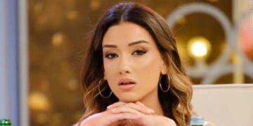 ,,დედასავით ლამაზია, რამხელა გოგოა უკვე” – ნინი ბადურაშვილმა შვილთან ერთად გადაღებული ვიდეო გამოაქვეყნა