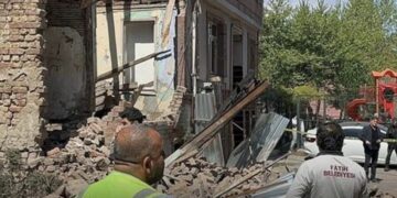 ნგრევა და 236 დაშავებული – ახალი ცნობები თურქეთში მომხდარი მიწისძვრის შესახებ