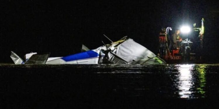 საშინელი ტრაგედია: თვითმფრინავის ჩამოვარდნას ბორტზე მყოფი ყველა პირი ემსხვერპლა (უცხოეთი)