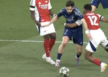 რა შეფასება მიიღო ხვიჩა კვარაცხელიამ არსენალის წინააღმდეგ მატჩში?