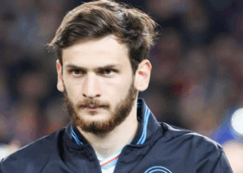 როგორი ავტომობილით გადაადგილდება კვარაცხელია პარიზის ქუჩებში – ნახეთ, რა კადრები ვრცელდება