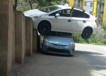 „უბრალოდ რანაირად?“ – ნახეთ, რა ვიდეო ვრცელდება პოლიტკოვსკაიას ქუჩიდან