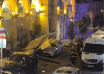 „ეს ხდება ამ წუთებში“ – რა კადრები ვრცელდება ბათუმიდან?