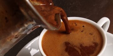 თუ ყავას ყოველ დილით მიირთმევთ, ეს აუცილებლად უნდა იცოდეთ!