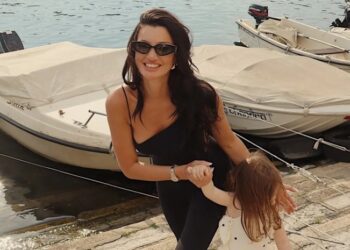 ,,მამას ჰგავს, მაგრამ დედასავით ლაღი და ფარფატაა…“ – რა კადრებს აქვეყნებს ალექსანდრა პაიჭაძე?