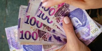 ვალუტის კურსი შეიცვალა – რამდენ ლარად შეიძენთ დოლარს და ევროს?