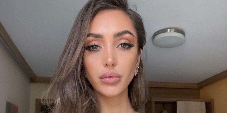 ,,ახლა ისეთ რამეს ვიტყვი სამ უახლოეს ოჯახს გადავიმტერემ სიცოცხლის ბოლომდე, მაგრამ გაჩუმება უკვე აღარ შემიძლია..” – ქართველი ქალის განცხადებას დიდი გამოხმაურება მოჰყვა