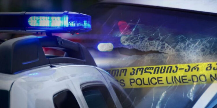 დედოფლისწყაროში, მანქანა ტრაქტორს დაეჯახა, მძღოლი დაიღუპა, ტრაქტორი კი გადაბრუნდა და მამა-შვილი მოიყოლა