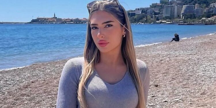 19 წლის ტურისტი 48 მეტრის სიმაღლიდან წყალში ჩავარდა და დაიღუპა