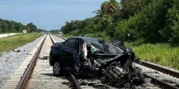 სენაკში მანქანას მატარებელი დაეჯახა – რა დეტალებია ცნობილი?