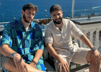 „წაღებულია ყველაფერი – ძვირფასეულები, ჩანთები და საათები…“ – ხვიჩა კვარაცხელიას და ზურიკო დავითაშვილის სახლი გაქურდეს!