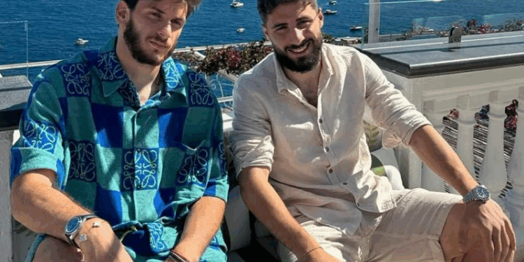 „წაღებულია ყველაფერი – ძვირფასეულები, ჩანთები და საათები…“ – ხვიჩა კვარაცხელიას და ზურიკო დავითაშვილის სახლი გაქურდეს!