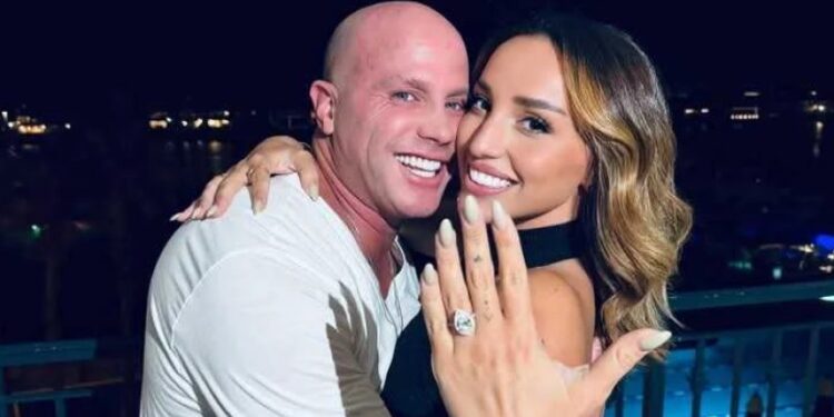 ამას არავინ ელოდა! – რას წერს უცხოური გამოცემა ნუცა ბუზალაძის ნიშნობის შესახებ?