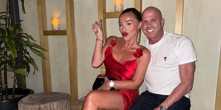 ნუცა ბუზალაძე ამერიკელი საქმროს სიფხიზლის მე-17 წლისთავს აღნიშნავს და ემოციურ წერილს აქვეყნებს