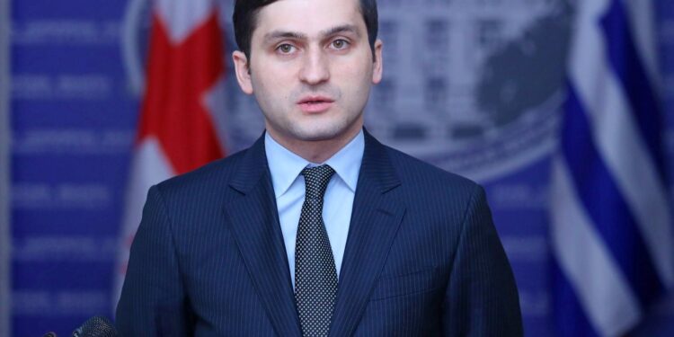 თორნიკე რიჟვაძის მდგომარეობა მძიმეა: ის საგარეჯოდან თბილისში გადმოიყვანეს – რას ამბობენ კლინიკაში?