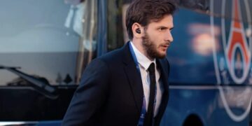 ,,ხვიჩა ძალიან მაღიზიანებდა” – რა თქვა კვარაცხელიას ყოფილმა თანაგუნდელმა ქართველი ფეხბურთელის შესახებ?