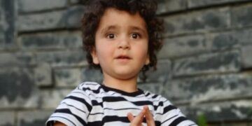 ,,15 წლის შემდეგ ეყოლა ოჯახს შვილი და დააქციეს…” – ავარიის დროს დაღუპულ 3 წლის ბავშვს გლოვობენ