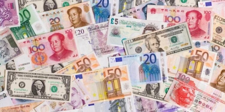 ვალუტის კურსი შეიცვალა! – რამდენ ლარად შეიძენთ დოლარს და ევრო?