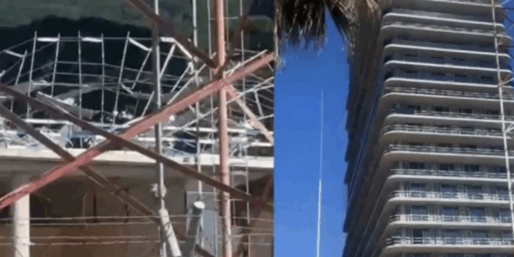 კორპუსის საყრდენი კონსტრუქცია ჩამოინგრა, დაშავდა 1 ადამიანი – სად მოხდა შემთხვევა?