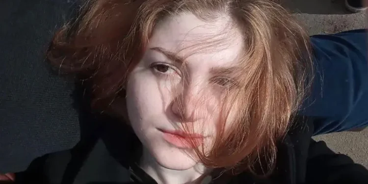 ,,ძაღლივით, გზის პირას დაკრძალეს” – რა ინფორმაცია ვრცელდება ქალზე, რომელიც ნათესავებს გაექცა?