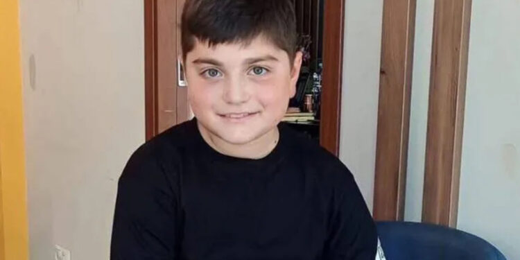 გარდაიცვალა მოზარდი, რომელსაც პატარძეულში ავტომობილი დაეჯახა