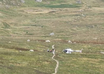 ,,დღეს ახალგაზრდა კაცის სიკვდილს შევესწარით, გულის მასაჟს უკეთებდნენ მონაცვლეობით თურმე საათზე მეტ ხანს”, – რა მოხდა აბუდელაურის ტბებზე?