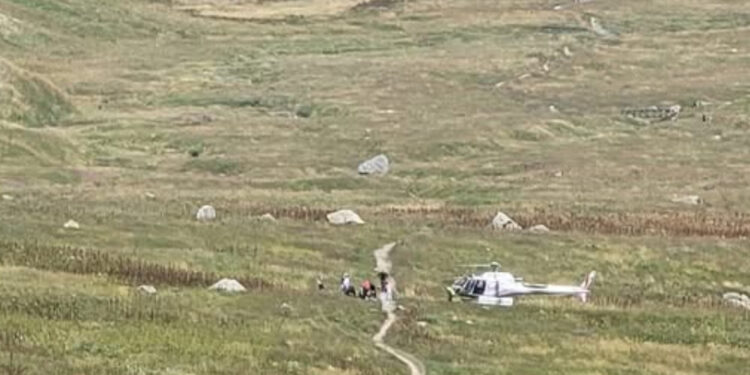 ,,დღეს ახალგაზრდა კაცის სიკვდილს შევესწარით, გულის მასაჟს უკეთებდნენ მონაცვლეობით თურმე საათზე მეტ ხანს”, – რა მოხდა აბუდელაურის ტბებზე?