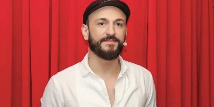 ,,ისე მინდა რომელიმეს თეფში ვესროლო – მცნობენ უბრალოდ და მერიდება” – რას წერს სტეფანე მღებრიშვილი?