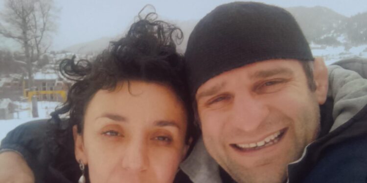 ,,ბავშვებს ოთახში კეტავდა, 6 თვის საბას ჩა­არ­ტყა – ძგი­დე ახ­ლაც გამ­რუ­დე­ბუ­ლი აქვს” – ლუკა კურტანიძის ყოფილი ცოლის სკანდალური ინტერვიუ