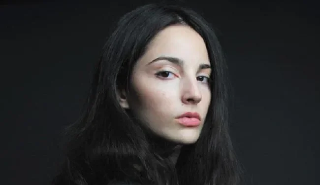 ,,სიკვდილის დროს, როცა ნელ-ნელა გონებას კარგავდა, სულ ბოლოს გვითხრა…” – რას წერს ელდარ შენგელაიას შვილიშვილი?