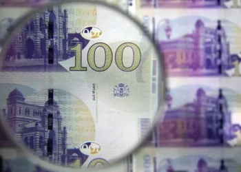 რამდენ ლარად შეიძენთ დოლარს და ევროს ამ შაბათ-კვირას?