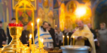 ვის არ შეუძლია ბავშვის მონათვლა? – ნახეთ, რას ამბობს მოძღვარი