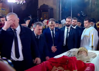 ,,გათიშეთ ტელეფონები, გამორთეთ კამერები“ – რა ხდება სიონის ტაძარში?