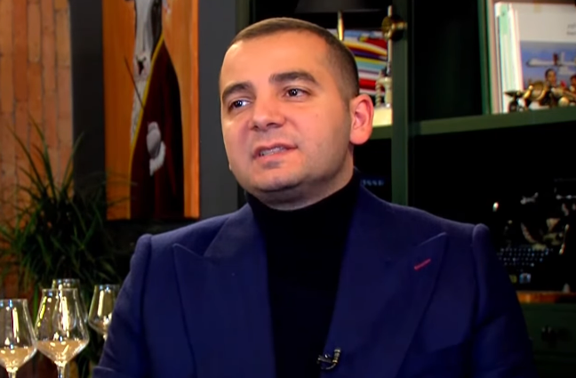 „პირველი შვილი გადამივარდა ხელიდან და დაიღუპა…“ – გიორგი თენაძე ცხოვრების უმძიმეს ტრაგედიაზე საუბრობს