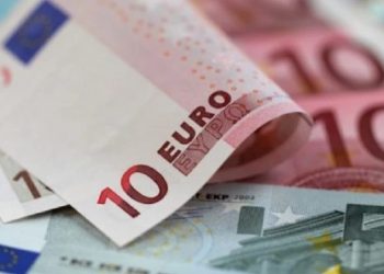 რამდენ ლარად შეიძენთ დოლარს და ევროს? – ვალუტის მოქმედი კურსი