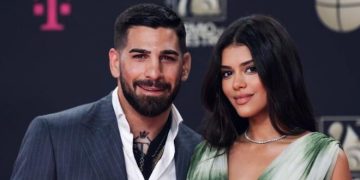 ილია თოფურიას ყოფილი მეუღლე მიმართვას ავრცელებს