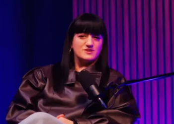 ,,დედას ვერ ვპატიობ, ცხოვრება წამართვა… მოძალადე ოჯახში ვიზრდებოდი…” – ანა ბერუაშვილის მძიმე ამბავი