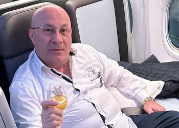 რა აჩუქეს გელა ბარკალაიას შვილმა და რძალმა დაბადების დღეზე? – ვიდეო სოციალურ ქსელს იპყრობს