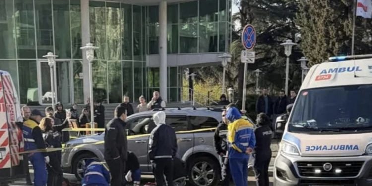 ქუჩაზე მიმავალ მანქანაში მძღოლი შეუძლოდ გახდა და ადგილზე გარდაიცვალა – სად მოხდა შემთხვევა?