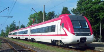 ბათუმიდან თბილისში მიმავალი მატარებელი ადამიანს დაეჯახა