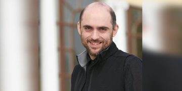 როგორ ეხმაურება ნიკოლოზ რაჭველი ზურაბ შევარდნაძის გარშემო ატეხილ სკანდალს?