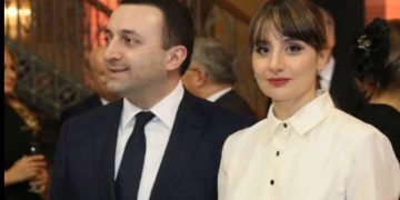 ირაკლი ღარიბაშვილის მეუღლის სთორმა ხალხის გაოცება გამოიწვია